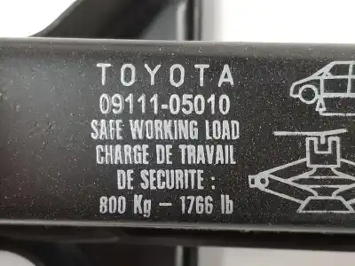 Pezzo di ricambio per auto di seconda mano cric di sollevamento per toyota yaris 1.3 16v cat riferimenti oem iam 0911105031  0915005011