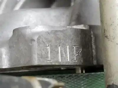 Peça sobressalente para automóvel em segunda mão motor completo por toyota yaris 1.3 16v cat referências oem iam   