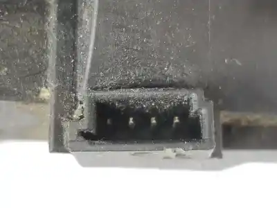 Peça sobressalente para automóvel em segunda mão fechadura do mala por clase c clase a 2.1 cdi referências oem iam 2467400035  