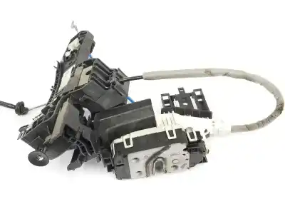Peça sobressalente para automóvel em segunda mão fechadura da porta dianteira direita por clase c clase a 2.1 cdi referências oem iam a1667200435
