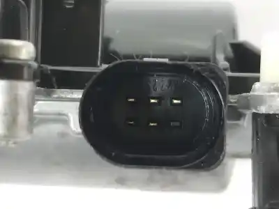 Автозапчасти б/у централизованный привод закрытия ворот за audi q2 (gab) 2.0 16v tdi ссылки oem iam 5ta827887c  5ta827887c