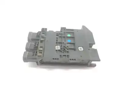 Pièce détachée automobile d'occasion boîtes à fusibles pour renault megane ii classic berlina 1.5 dci diesel références oem iam 243800007r 243800007r 
