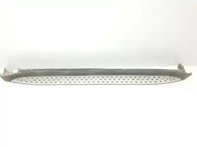 Second-hand car spare part side skirt for mercedes-benz clase m (w164) 6.2 v8 cat oem iam references a1646900510