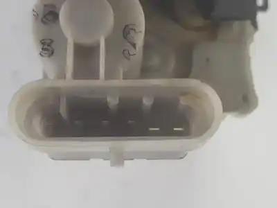 Pezzo di ricambio per auto di seconda mano serratura porta posteriore destra per fiat doblo cargo (223) 1.9 jtd cat riferimenti oem iam 51765344