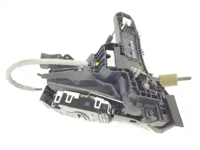Second-hand car spare part left front door lock for clase c clase c familiar 2.1 cdi oem iam references a2047202735