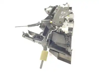 Second-hand car spare part left front door lock for clase c clase c familiar 2.1 cdi oem iam references a2047202735  a2047601534