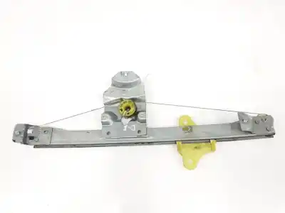 Second-hand car spare part driver left window regulator for renault clio iv 0.9 oem iam references 807213867r