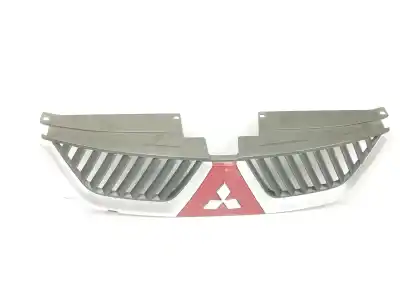 Second-hand car spare part front grille for mitsubishi outlander (cw0) 2.2 di-d cat oem iam references 7450a037rb Second-hand car spare part front grille for mitsubishi outlander (cw0) 2.2 di-d cat oem iam references 7450a037rb