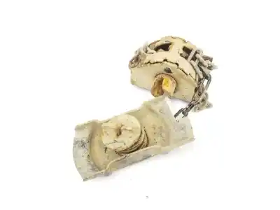 Piesă de schimb auto la mâna a doua SUPORT ROATA DE REZERVÃ pentru TOYOTA HILUX  Referințe OEM IAM 519000K130  519270K030