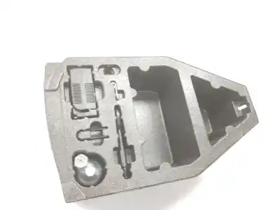 Second-hand car spare part jack for seat ibiza 1.0 oem iam references 6f0012109 6f0012109 