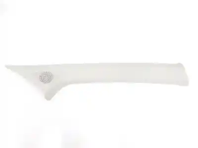 Peça sobressalente para automóvel em segunda mão moldagem por seat ibiza 1.0 referências oem iam 6f0867234a