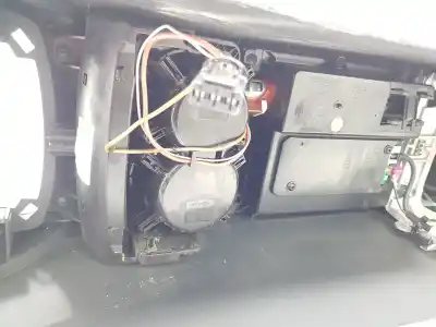 Автозапчасти б/у центральный подлокотник за audi a6 c7 avant (4g5, 4gd) 3.0 tdi ссылки oem iam 4g0863244  4g0864208g