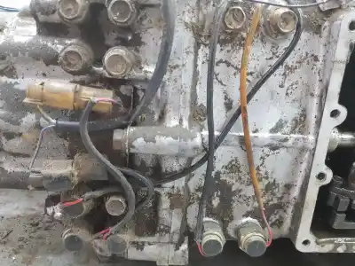 Автозапчастина б/у роздавальна коробка для mitsubishi montero   (v3_w, v2_w, v4_w) 2.8 td (v46w, v26w) посилання на oem iam mr165982  mr165982