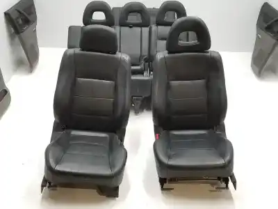 Автозапчастина б/у комплект сидів для mitsubishi montero (v60/v70) 3.2 di-d all-four посилання на oem iam   