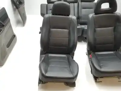 Автозапчастина б/у комплект сидів для mitsubishi montero (v60/v70) 3.2 di-d all-four посилання на oem iam   