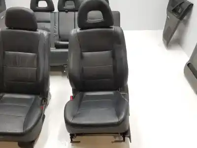 Автозапчастина б/у комплект сидів для mitsubishi montero (v60/v70) 3.2 di-d all-four посилання на oem iam   