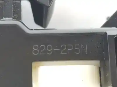 Автозапчасти б/у выключатель переднего правого окна за toyota rav 4 iii (_a3_) 2.2 d (ala35_) ссылки oem iam 8481052030  8481052030