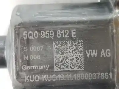 Second-hand car spare part rear right window motor for seat leon (5f1) 1.6 tdi oem iam references 5q0959812e  5q0959812e