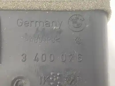 Second-hand car spare part air vent for bmw x3 (e83) 2.0 d oem iam references 64223400076  3400076