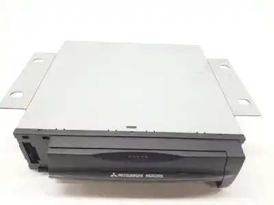 Автозапчастина б/у dvd система для mitsubishi montero (v60/v70) 3.2 di-d all-four посилання на oem iam mz313040