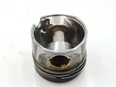 Piesă de schimb auto la mâna a doua piston pentru volkswagen passat berlina (3b3) 1.9 tdi referințe oem iam 038107065ep