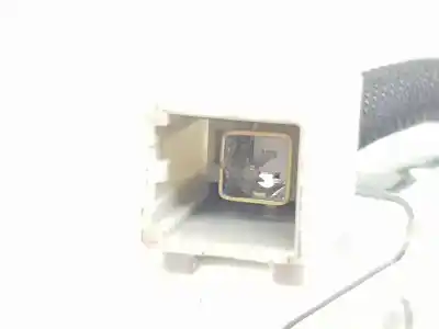 Peça sobressalente para automóvel em segunda mão sensor por lexus ct 1.8 16v cat (híbrido) referências oem iam 8686076010  8686076010