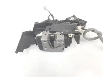 Second-hand car spare part left front door lock for clase c clase c familiar 2.1 cdi oem iam references a2047201535  a2047201535