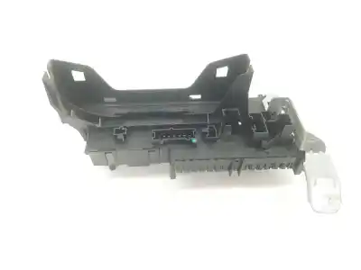 Second-hand car spare part fuse box unit for clase c clase c familiar 2.1 cdi oem iam references a2045400150