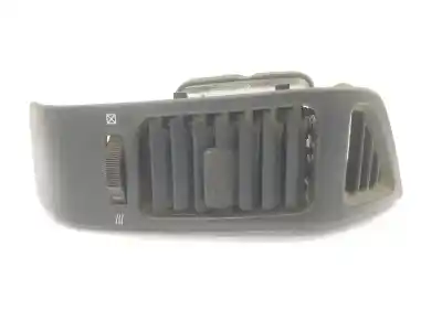 Pièce détachée automobile d'occasion GRILLE D'AÉRATION pour MITSUBISHI MONTERO (V60/V70)  Références OEM IAM MR402450  MR402450