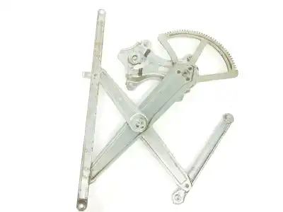 Second-hand car spare part passenger side right window regulator for toyota land cruiser (j12) 3.0 turbodiesel oem iam references 6980158010