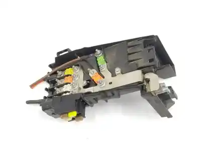 Pièce détachée automobile d'occasion boîtes à fusibles pour peugeot 5008 1.2 12v e-thp références oem iam 9810873080 9810873080 