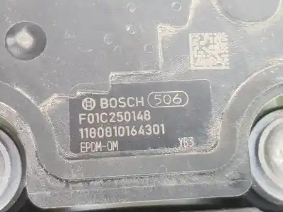 Pezzo di ricambio per auto di seconda mano deposito additivo fap adblue per volkswagen tiguan 2.0 tdi riferimenti oem iam 5qf131877l 5qf131877l 