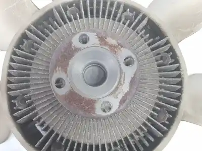 İkinci el araba yedek parçası viskoz motor fan için toyota land cruiser (j12) 3.0 turbodiesel oem iam referansları 1621030010 1636167020 