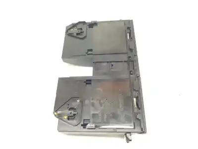 Second-hand car spare part switch for volkswagen passat variant (3c5) advance plus bluemotion oem iam references 3c0857368h  3c0858407m