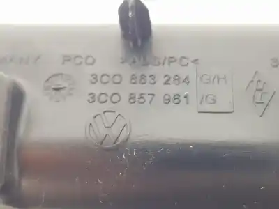 Автозапчастина б/у попільничка для volkswagen passat variant (3c5) advance plus bluemotion посилання на oem iam 3c0857961h  3c0857961h