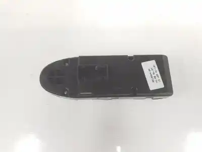 Peça sobressalente para automóvel em segunda mão botão / interruptor elevador vidro dianteiro esquerdo por bmw x6 (e71, e72) xdrive 40 d referências oem iam 61319218044  9218044