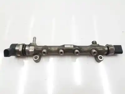 Pezzo di ricambio per auto di seconda mano rampa iniettori per volkswagen golf vii lim. 1.6 tdi dpf riferimenti oem iam 04l130089b