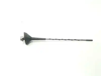 Pièce détachée automobile d'occasion antenne pour renault megane iv berlina 5p 1.5 intens références oem iam 282174889r 282170936r 