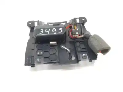 Автозапчастина б/у попільничка для audi a5 (8t3) 2.0 tdi посилання на oem iam 8k0857951  8k0857951c