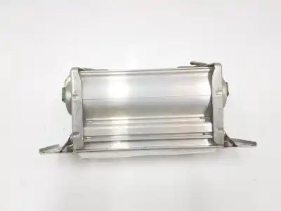 Pezzo di ricambio per auto di seconda mano air bag anteriore destro per bmw serie 1 berlina 2.0 16v d riferimenti oem iam 72127066870
