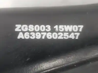 Second-hand car spare part support / sliding door guide for clase c vito combi 06.2003 2.1 cdi oem iam references a6397601347  a6397602547