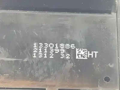 Автозапчастина б/у передній правий віконний вимикач для opel astra j (p10) 1.7 cdti (68) посилання на oem iam 13301886  13301886