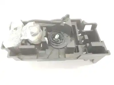 Pièce détachée automobile d'occasion CRIC HYDRAULIQUE pour CITROEN C3 AIRCROSS  Références OEM IAM   