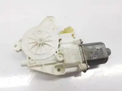 Автозапчастина б/у двиг скла задне ліво для clase c clase r 3.0 cdi посилання на oem iam a2518200108  a2518200108