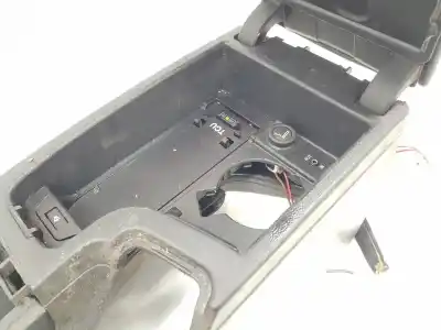 Second-hand car spare part center armrest for bmw 3 coupé (e92) 335 d oem iam references 51167130686  51169133812