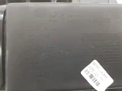 Автозапчастина б/у бардачок для citroen c4 picasso ii 1.6 bluehdi 120 посилання на oem iam 1609671380  96778887zd