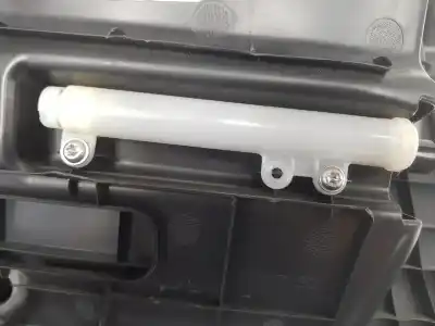 Автозапчастина б/у бардачок для jaguar fpace 2.0 turbo посилання на oem iam t4a13812pvj  hk83060t10al8pvj