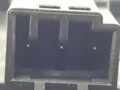 Автозапчастина б/у передні вікний вмикач для jaguar fpace 2.0 turbo посилання на oem iam t4a12370  hk8314540aa