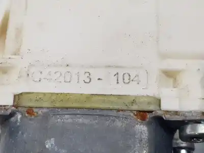 Автозапчастина б/у двигатель заднього правого скла для jaguar fpace 2.0 turbo посилання на oem iam t4a16777  hk8323200af