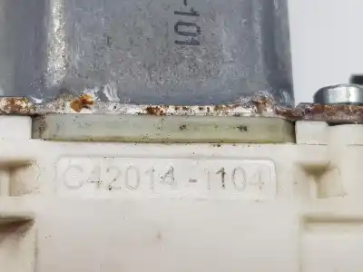 Автозапчастина б/у двиг скла задне ліво для jaguar fpace 2.0 turbo посилання на oem iam t4a16780  hk8327001ac